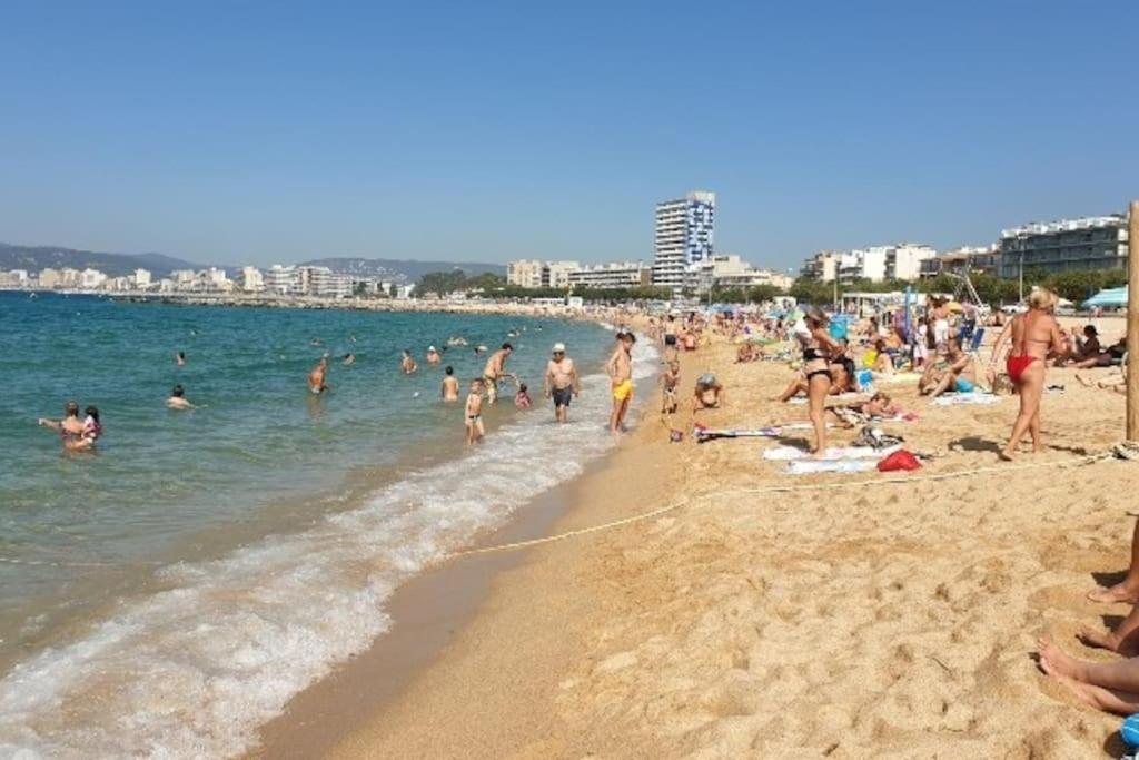 Piscina Playa Wifi Cozy Home Tax Free Palamós Kültér fotó
